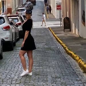 Meet your Posher, Kim